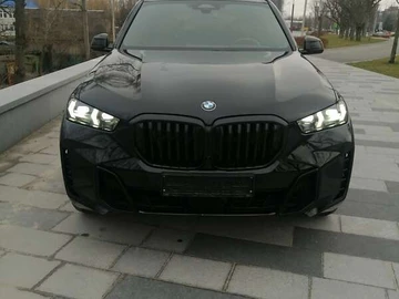 Авто BMW X5 2023 № 8497871