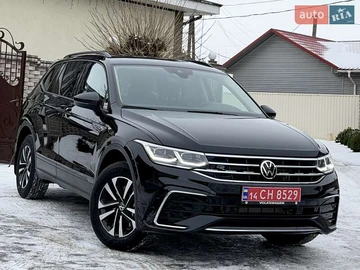 Авто Volkswagen Tiguan 2024 № 8498230