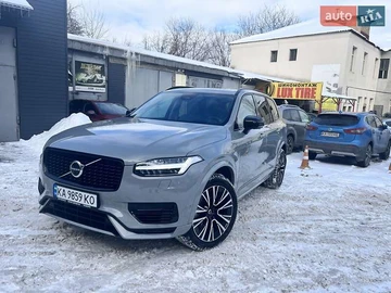 Авто Volvo Xc90 2023 № 8498547