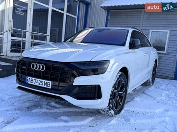 Авто Audi Q8 2023 № 8499007
