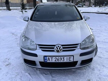 Авто Volkswagen Golf 2004 № 8499135
