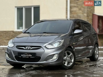 Авто Hyundai Accent 2015 № 8499214