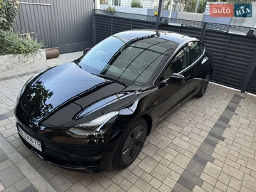 Авто Tesla Model 3 2022 № 8499330