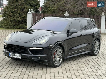 Авто Porsche Cayenne 2012 № 8499691
