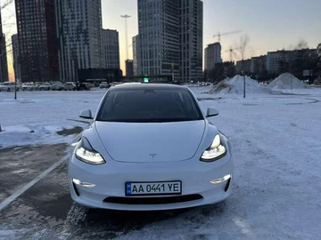 Авто Tesla Model 3 2022 № 8499740