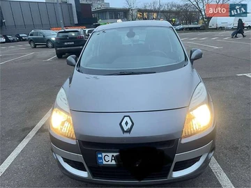 Авто Renault Scenic 2010 № 8499928