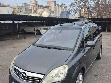 Авто Opel Zafira 2010 № 8499931