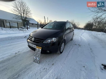 Авто Volkswagen Golf Plus 2008 № 8500107
