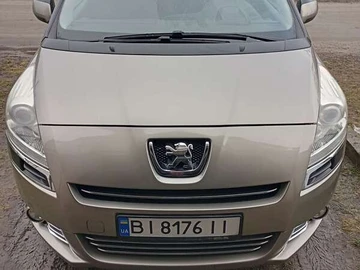 Авто Peugeot 5008 2012 № 8500149