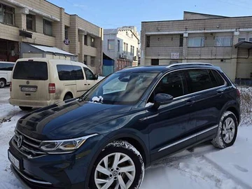 Авто Volkswagen Tiguan 2021 № 8500154