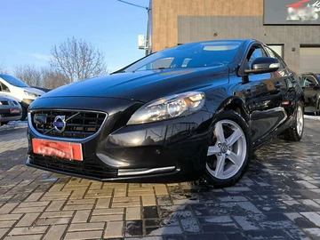 Авто Volvo V40 2013 № 8500314