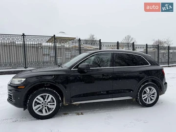 Авто Audi Q5 2017 № 8500375