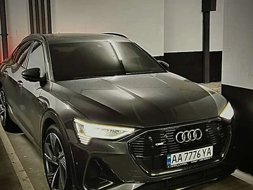 Авто Audi E-Tron Sportback 2021 № 8500380