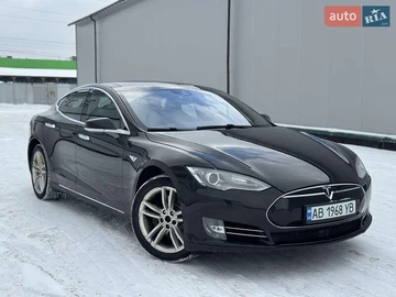 Авто Tesla Model S 2015 № 8500405