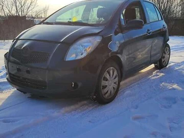 Авто Toyota Yaris 2008 № 8500515