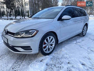 Авто Volkswagen Golf 2018 № 8501212