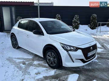 Авто Peugeot 208 2022 № 8501218