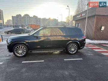 Авто Mercedes Gls-Class 2023 № 8501649