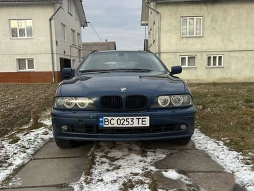 Авто BMW 5 Series 2002 № 8501675