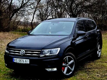 Авто Volkswagen Tiguan 2017 № 8501965
