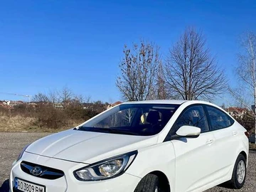 Авто Hyundai Accent 2015 № 8502223