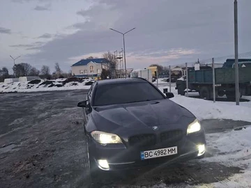 Авто BMW 5 Series 2011 № 8502231