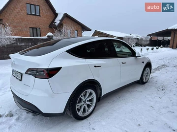 Авто Tesla Model Y 2021 № 8502362