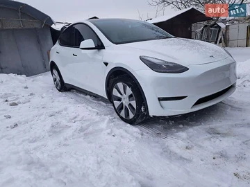 Авто Tesla Model Y 2023 № 8502366