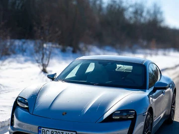Авто Porsche Taycan 2023 № 8502380