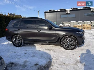 Авто BMW X7 2020 № 8502381
