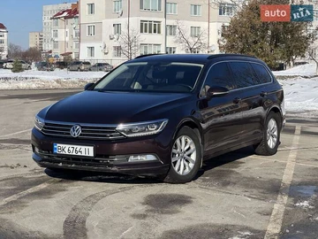 Авто Volkswagen Passat 2016 № 8502612