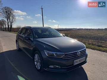 Авто Volkswagen Passat 2016 № 8502642
