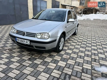Авто Volkswagen Golf 2001 № 8502684