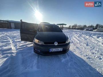 Авто Volkswagen Touran 2016 № 8502867