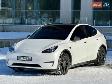 Авто Tesla Model Y 2021 № 8503111