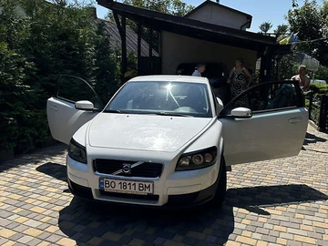 Авто Volvo C30 2008 № 8503192