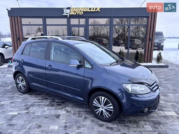 Авто Volkswagen Golf Plus 2008 № 8503479