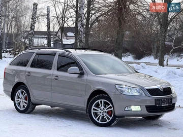 Авто Skoda Octavia 2010 № 8503492