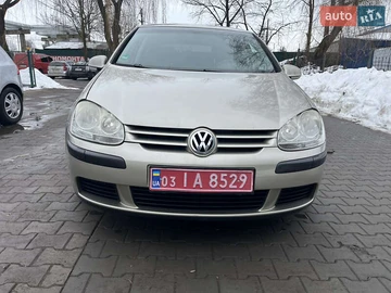 Авто Volkswagen Golf 2005 № 8503697