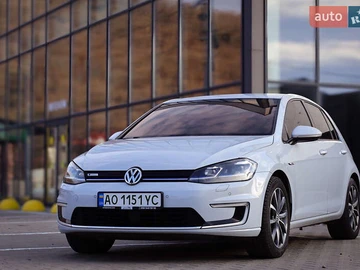 Авто Volkswagen E-Golf 2017 № 8503830