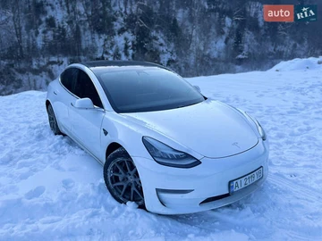Авто Tesla Model 3 2019 № 8503905