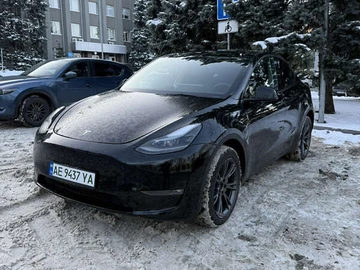 Авто Tesla Model Y 2024 № 8504003