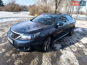 Авто Renault Latitude 2012 № 8504254