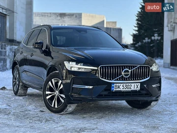 Авто Volvo Xc60 2022 № 8504639