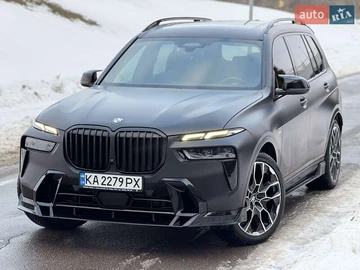Авто BMW X7 2023 № 8504647