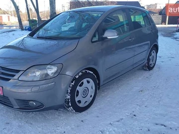 Авто Volkswagen Golf Plus 2007 № 8504797