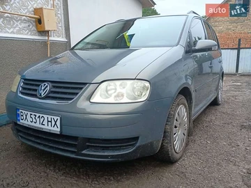 Авто Volkswagen Touran 2006 № 8504878