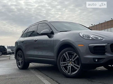Авто Porsche Cayenne 2015 № 8505193