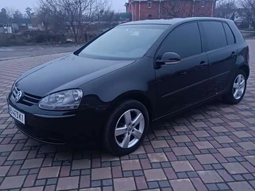 Авто Volkswagen Golf 2004 № 8505296