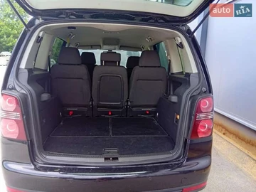 Авто Volkswagen Touran 2008 № 8505311